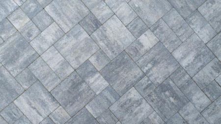 Quels carrelages extérieurs choisir pour résister aux intempéries ?